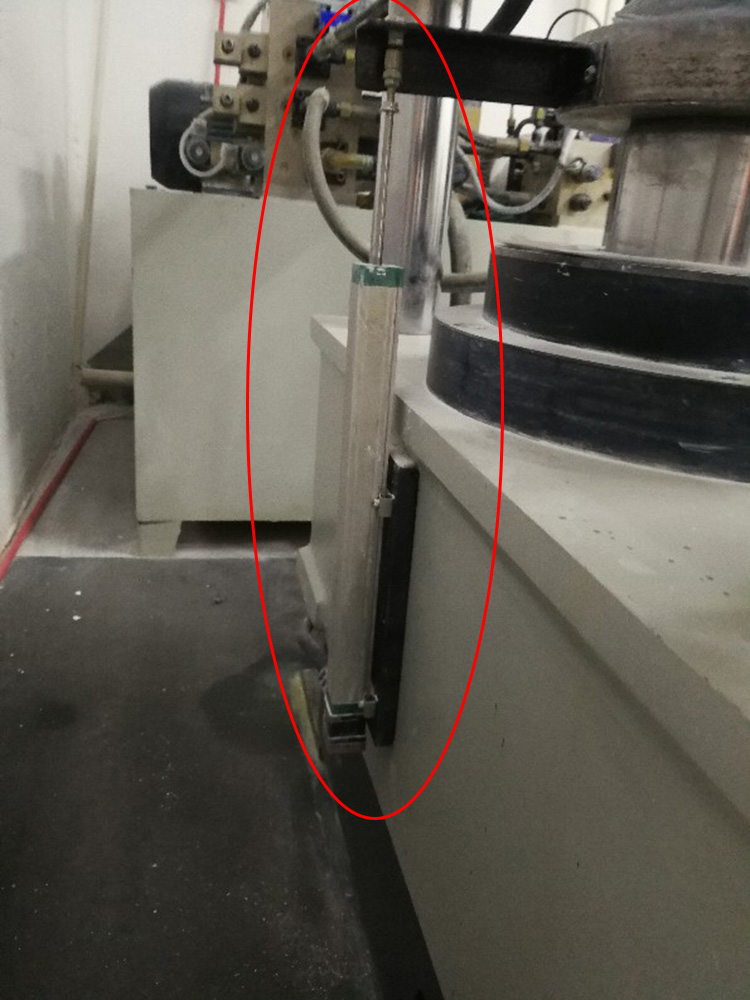 直線位移傳感器在油缸位置測量與反饋系統(tǒng)中的應(yīng)用實例